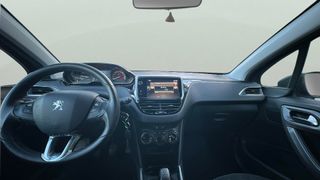 Peugeot 2008 PureTech 110 S&S Allure 81 kW (110 CV)