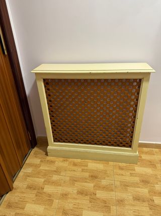 Cubre radiador de madera para restaurar