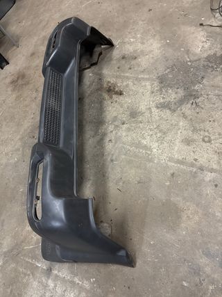 Parachoques Trasero Nissan Terrano 2