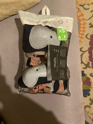 Set 3 protecciones patinaje XS Oxelo