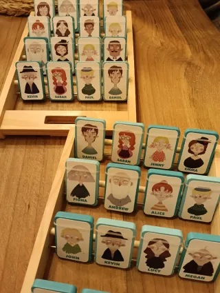 Quién es Quién - Juego Madera