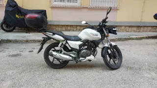Moto 125cc Keeway