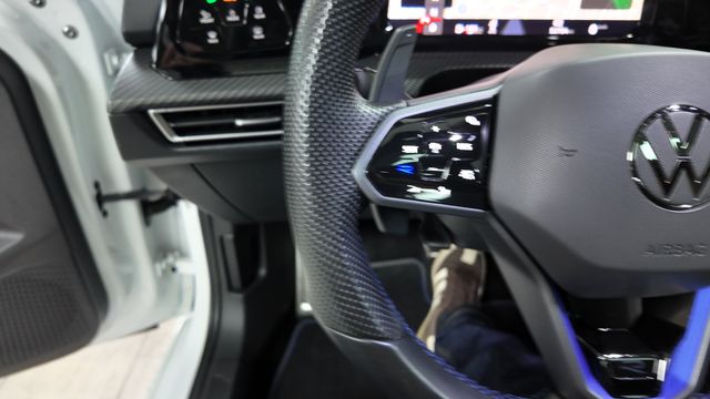 Volkswagen Golf R VIII 2.0 TSI 333cv 20 Aniver.