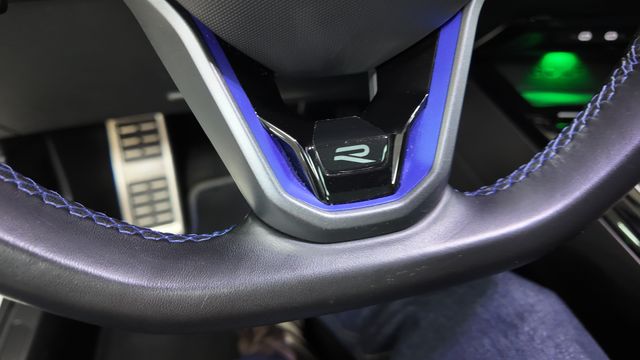 Volkswagen Golf R VIII 2.0 TSI 333cv 20 Aniver.