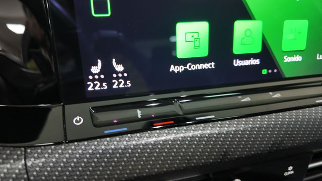 Volkswagen Golf R VIII 2.0 TSI 333cv 20 Aniver.