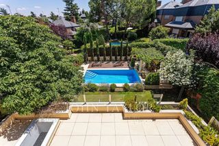 Chalet en alquiler en Somosaguas en Pozuelo de Alarcón