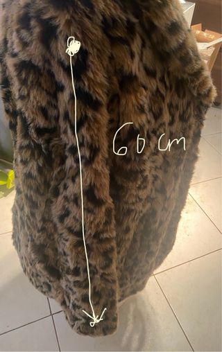 Abrigo H&M pelo sintético leopardo