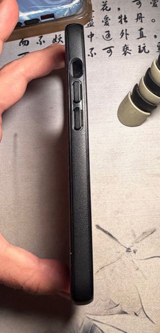 Funda Spigen MagSafe iPhone 14 Pro