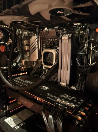 PC Gaming Alta Gama Corsair