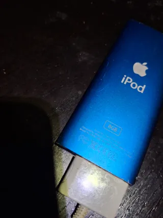iPod azul 8GB no carga la bateria