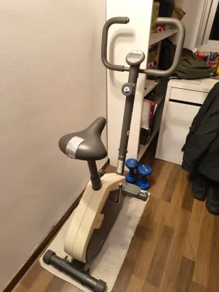 Bicicleta Estática DOMYOS VM130