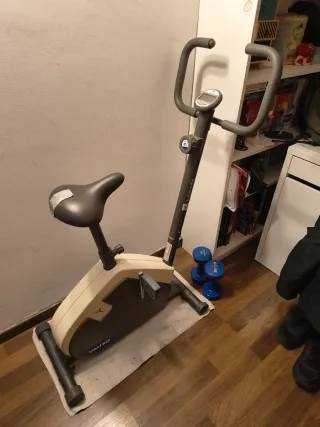 Bicicleta Estática DOMYOS VM130