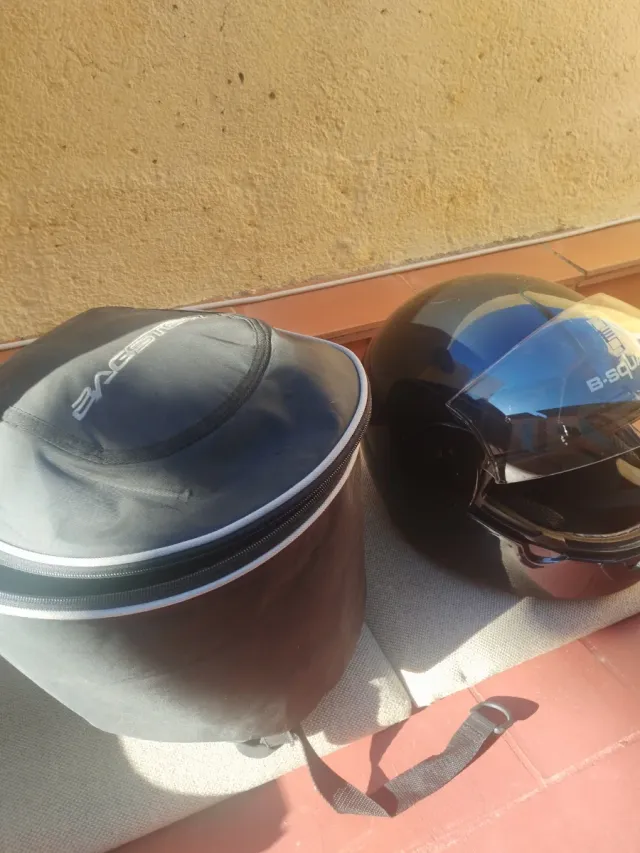 Casco Moto Talla L con Mochila