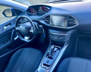 PEUGEOT 308 GT Line 1.5 BlueHDi EAT8 Automático