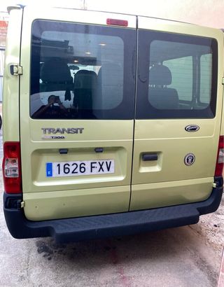 Ford Transit 9 plazas