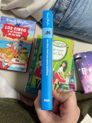 Libro de los cinco viven una nueva aventura