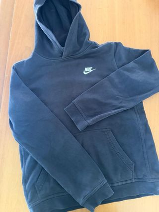 Sudadera Nike Negra con Capucha