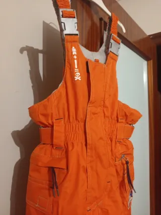 Mono de esquí infantil naranja talla 6 años