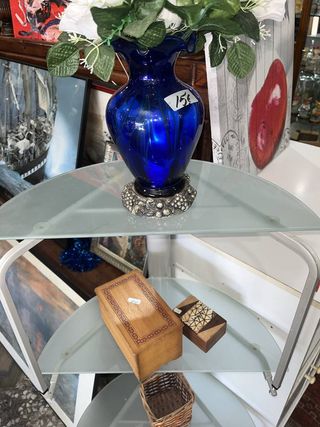 ESTANTERÍA METÁLICA