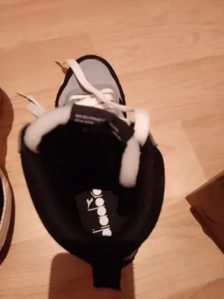 Zapatillas altas Diadora grises y negras