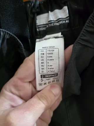 Pantalón de esquí negro con tirantes para niños