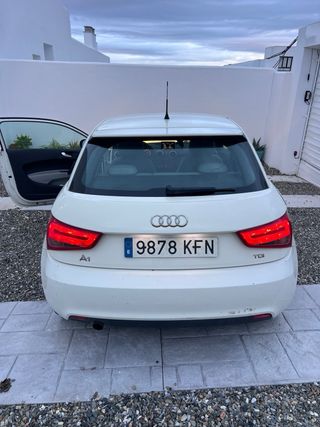 Audi A1 2011