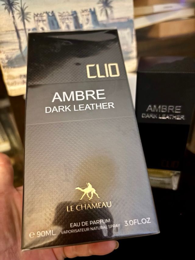 Perfume Le Chameau Ambre Dark Leather