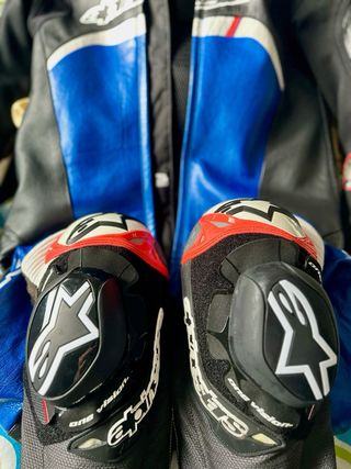 Mono Alpinestars GP Tech V4
