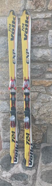 Esquís Volkl 724 EXP