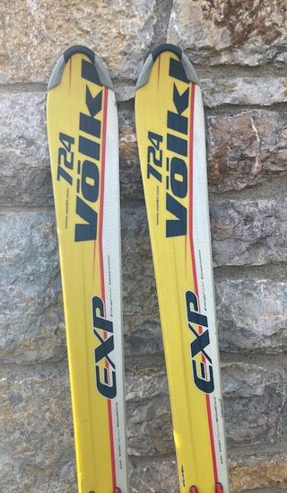 Esquís Volkl 724 EXP