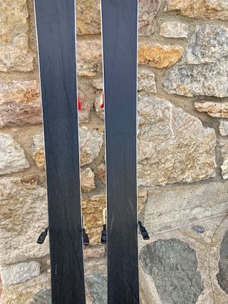 Esquís Volkl 724 EXP