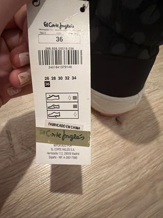 Botas de agua niña talla 28