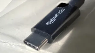 Cable USB-C a USB-A 3.1 Amazon Basics Negro