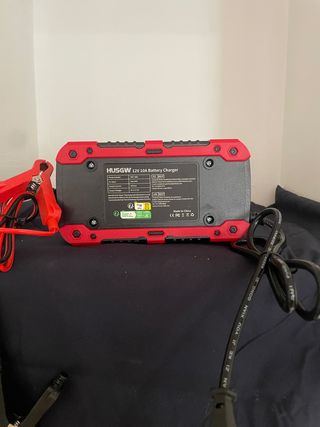 Cargador Batería HUSGW 12V 10A
