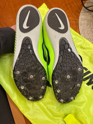 Zapatillas Nike Atletismo Verde y Negro