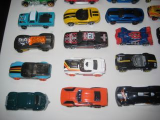 Colección Coches Escala 1:64
