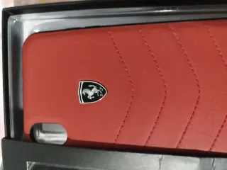 Custodia iPhone XS Max in pelle Ferrari rossa