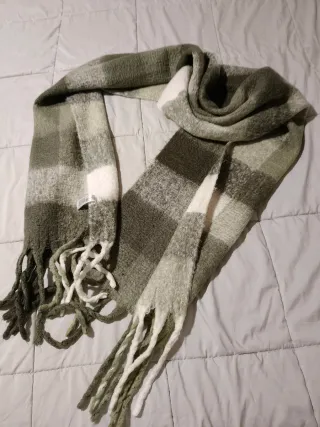 Bufanda cuadros verde y blanco