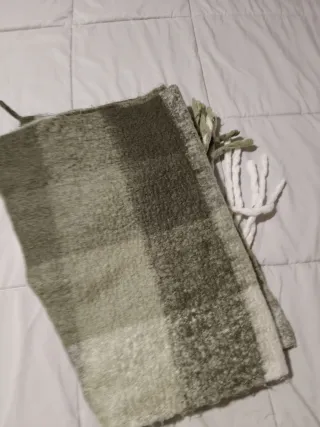 Bufanda cuadros verde y blanco