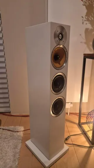 Altavoces Bowers & Wilkins CM8 Blancos