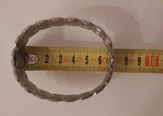 Pulsera de acero con diseño hexagonal. Bisuteria.