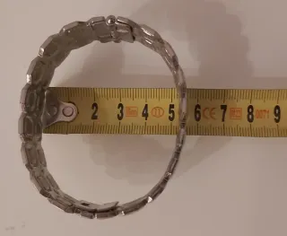 Pulsera de acero con diseño hexagonal. Bisuteria.