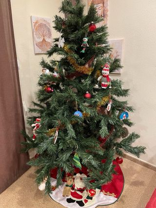 Árbol de Navidad (sin adornos)