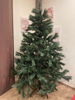 Árbol de Navidad (sin adornos)