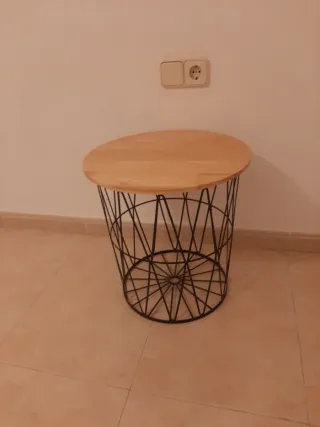 Mesa auxiliar redonda madera y metal