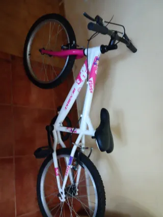 Bicicleta infantil Denbike Blanca y Rosa