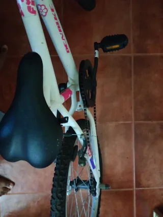 Bicicleta infantil Denbike Blanca y Rosa