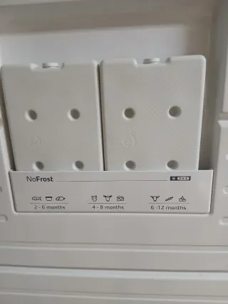 Congelador vertical Balay