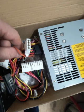 Fuente Alimentación PC