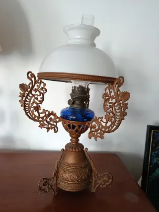 Lámpara de parafina Bronce tallado